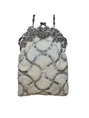 Special Occasions Women’s White Beaded Vintage-Style Chain Strap Evening Bag